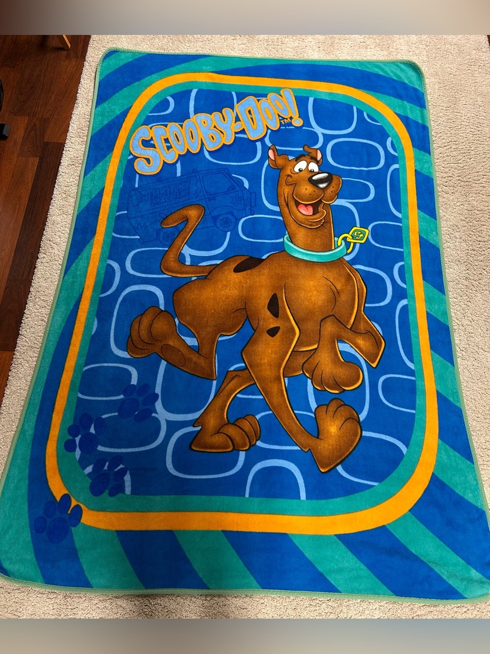 Vintage Scooby Doo Large Blanket Green Blue Orange Paw Print Plush 57x88